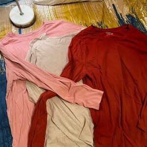 4-pack Time and Tru Long Sleeve Shirts - Pink, Cream, Black, and Rust